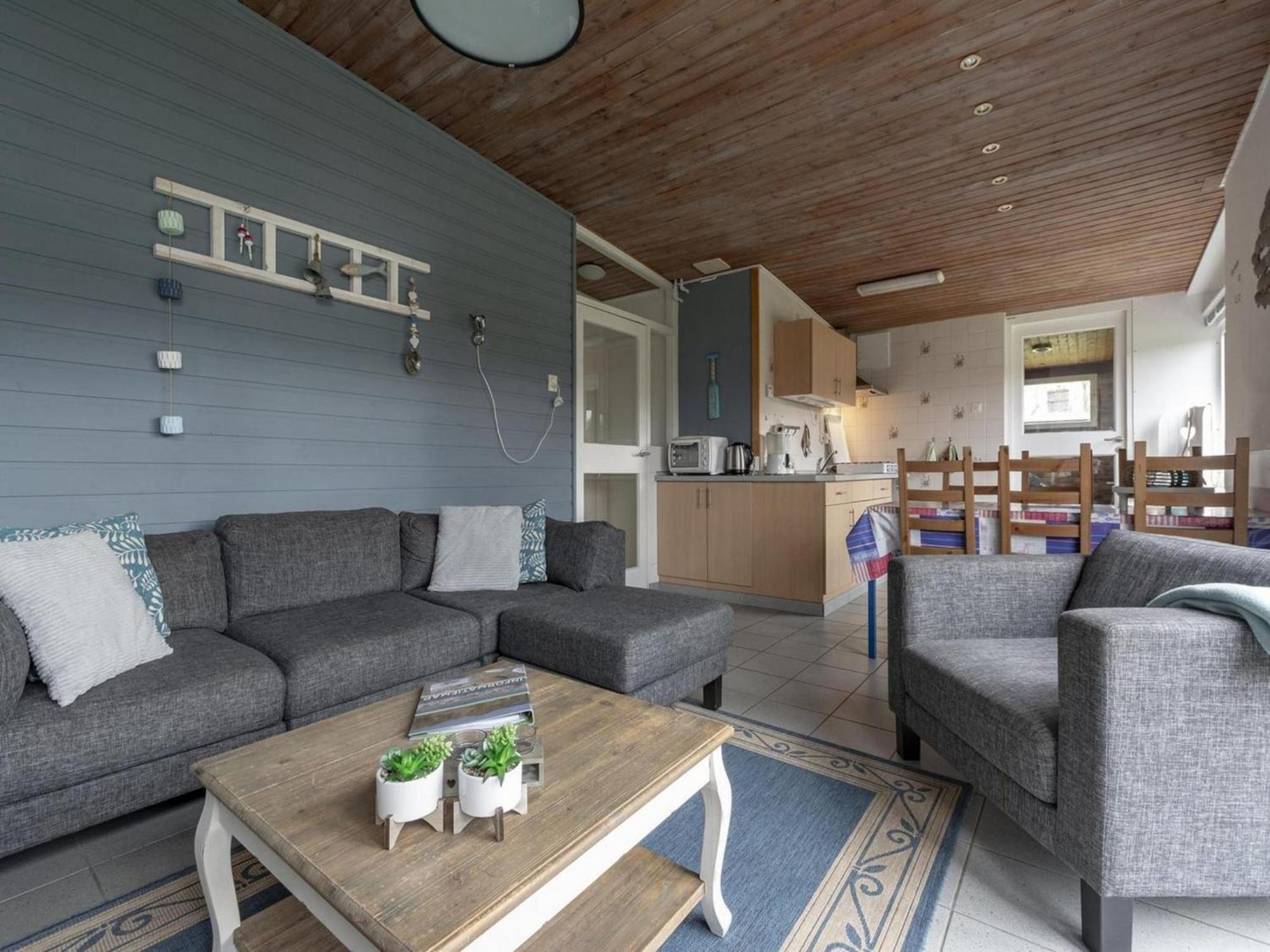 Stylish Beachside Bungalow With Patio Sint Maartensvlotbrug 外观 照片