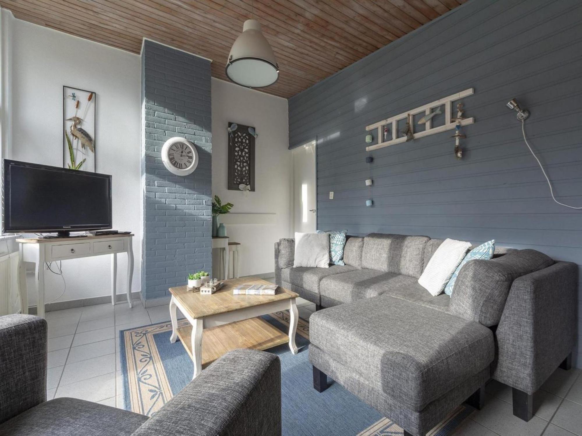 Stylish Beachside Bungalow With Patio Sint Maartensvlotbrug 外观 照片